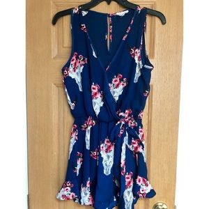 V Neck, Wrap, Ruffle Short Bull Print Romper